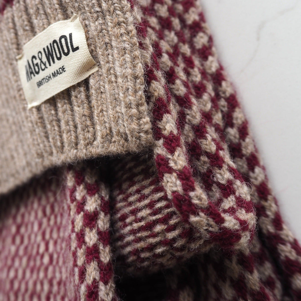 Burgundy Merino Lambswool Scarf – Heritage Style with Modern Elegance