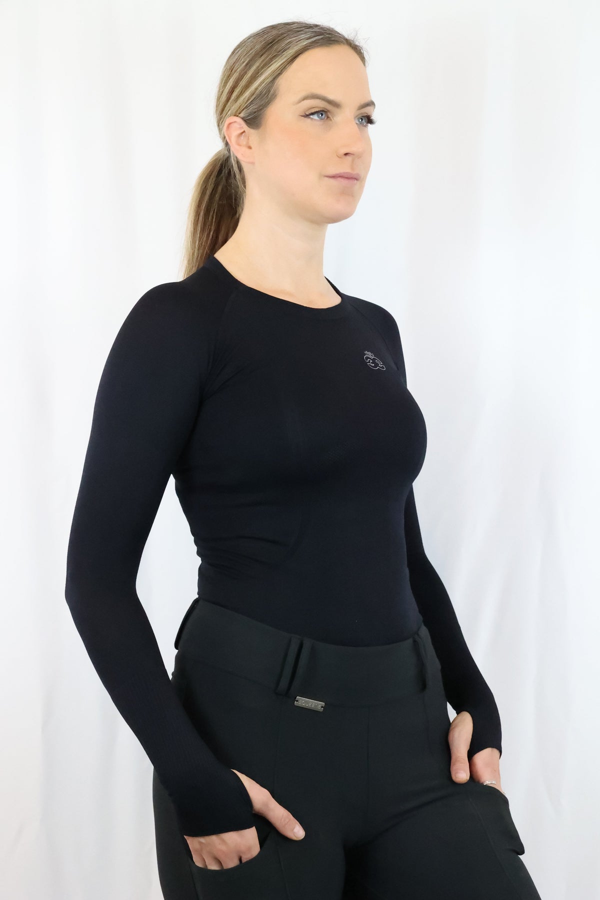Long Sleeve Seamless Riding Top - Black