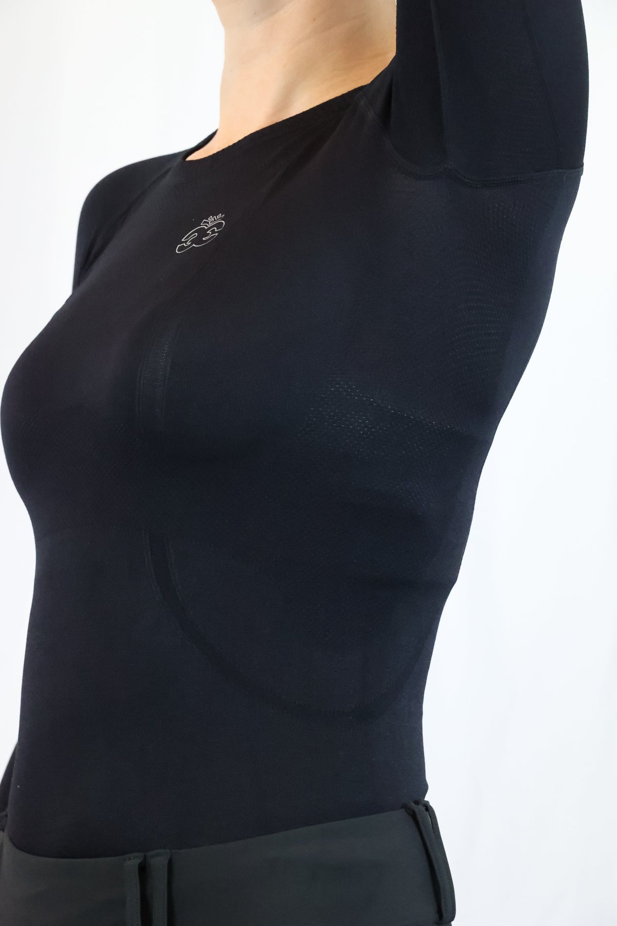 Long Sleeve Seamless Riding Top - Black