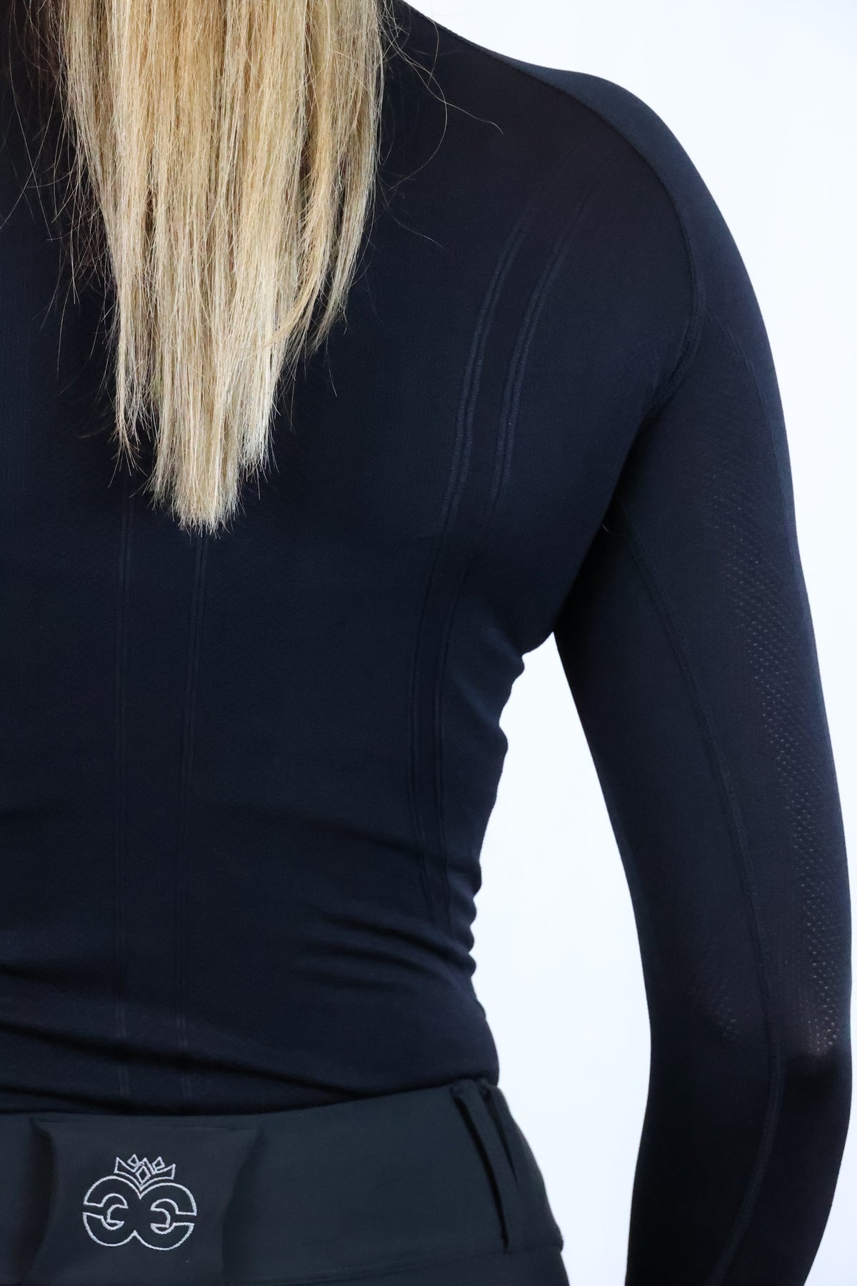 Long Sleeve Seamless Riding Top - Black