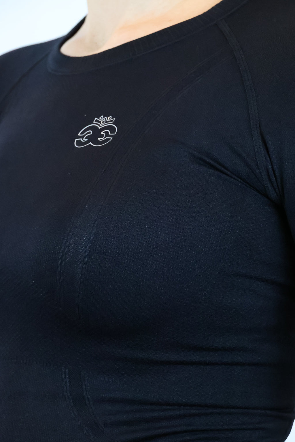 Long Sleeve Seamless Riding Top - Black