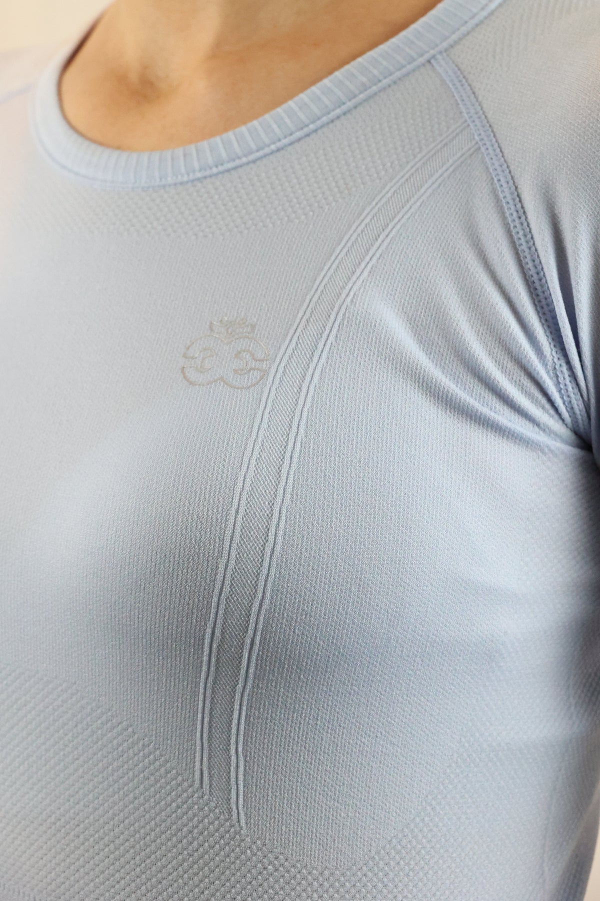Long Sleeve Seamless Riding Top - Baby Blue