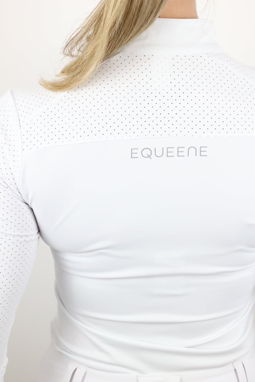 Long Sleeved Show Shirt - White