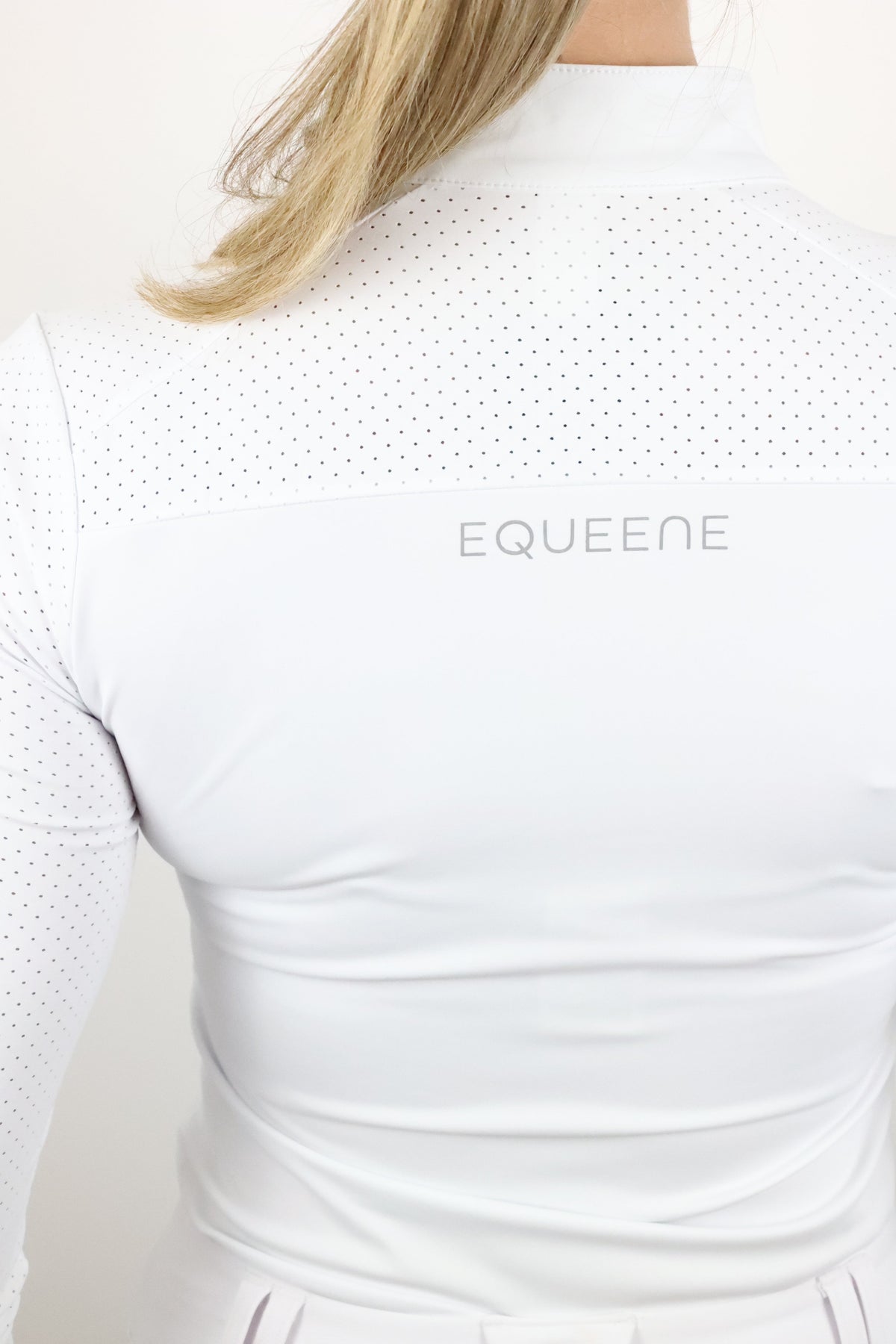 Long Sleeved Show Shirt - White