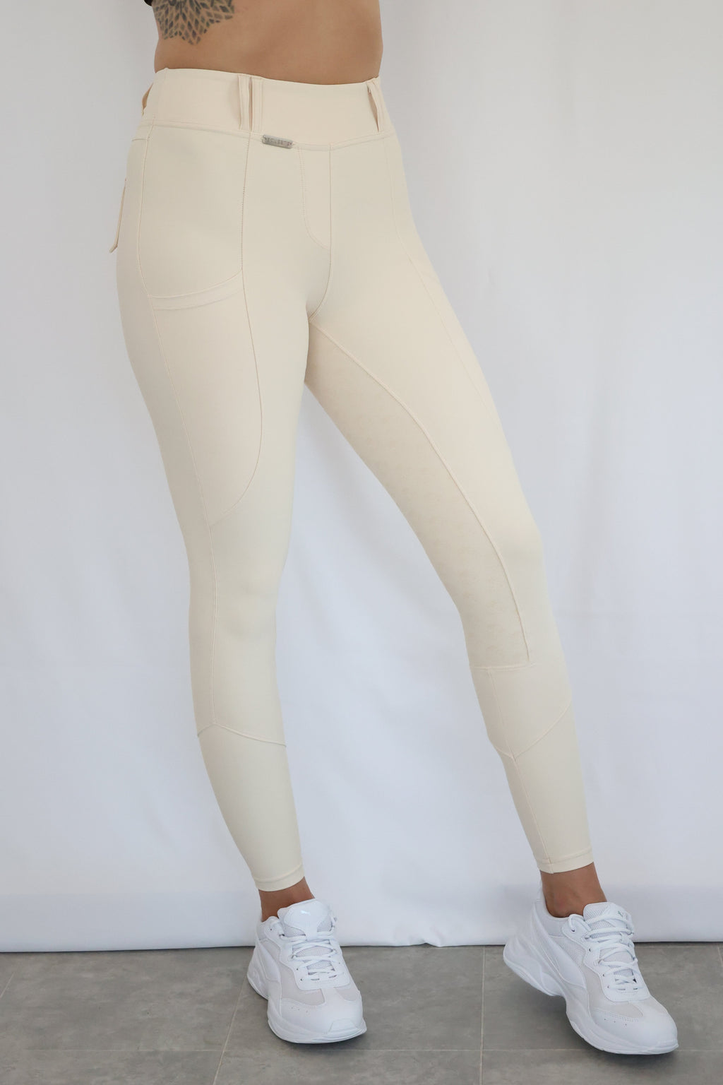 Isla Performance Breeches - Beige