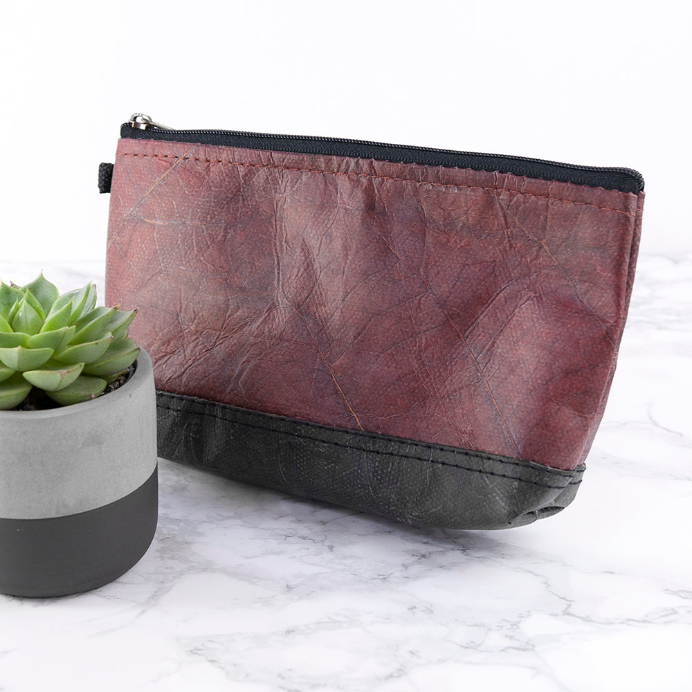 Leaf Leather Small Cosmetic Bag - Black Bottom Edge