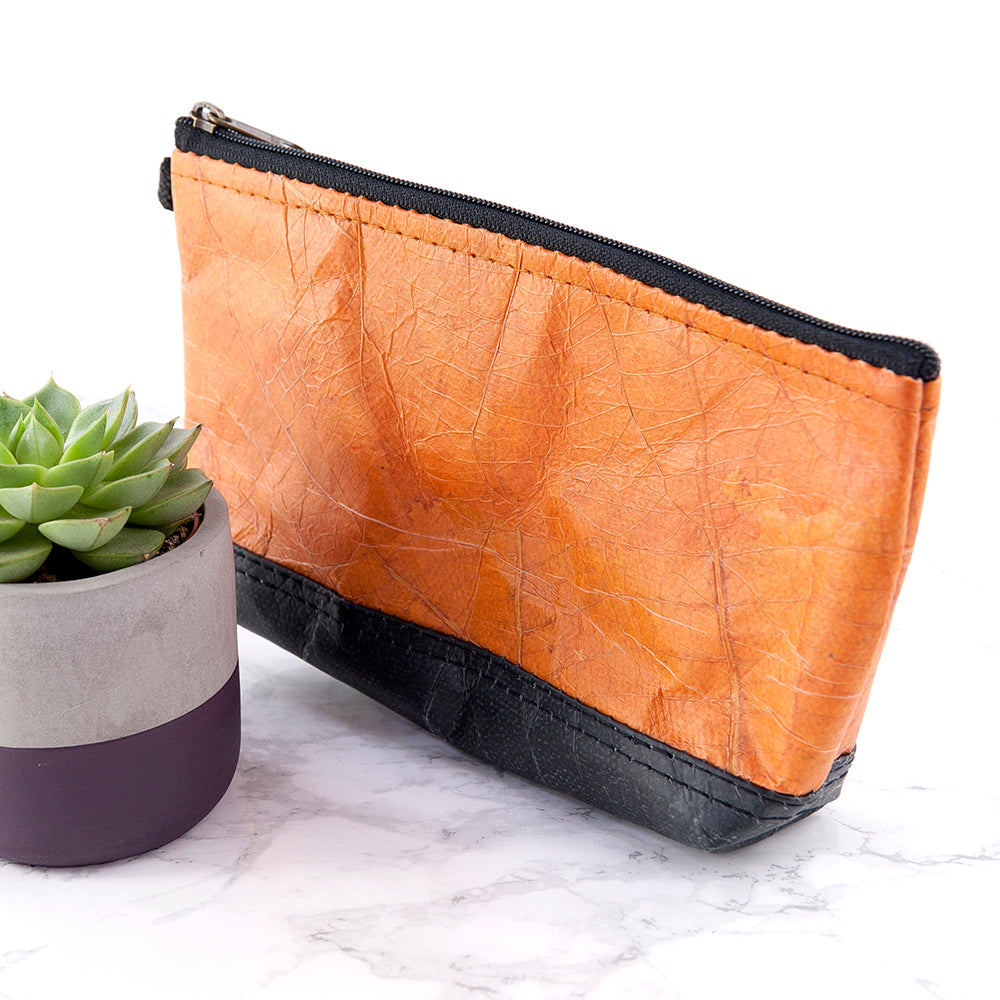 Leaf Leather Small Cosmetic Bag - Black Bottom Edge