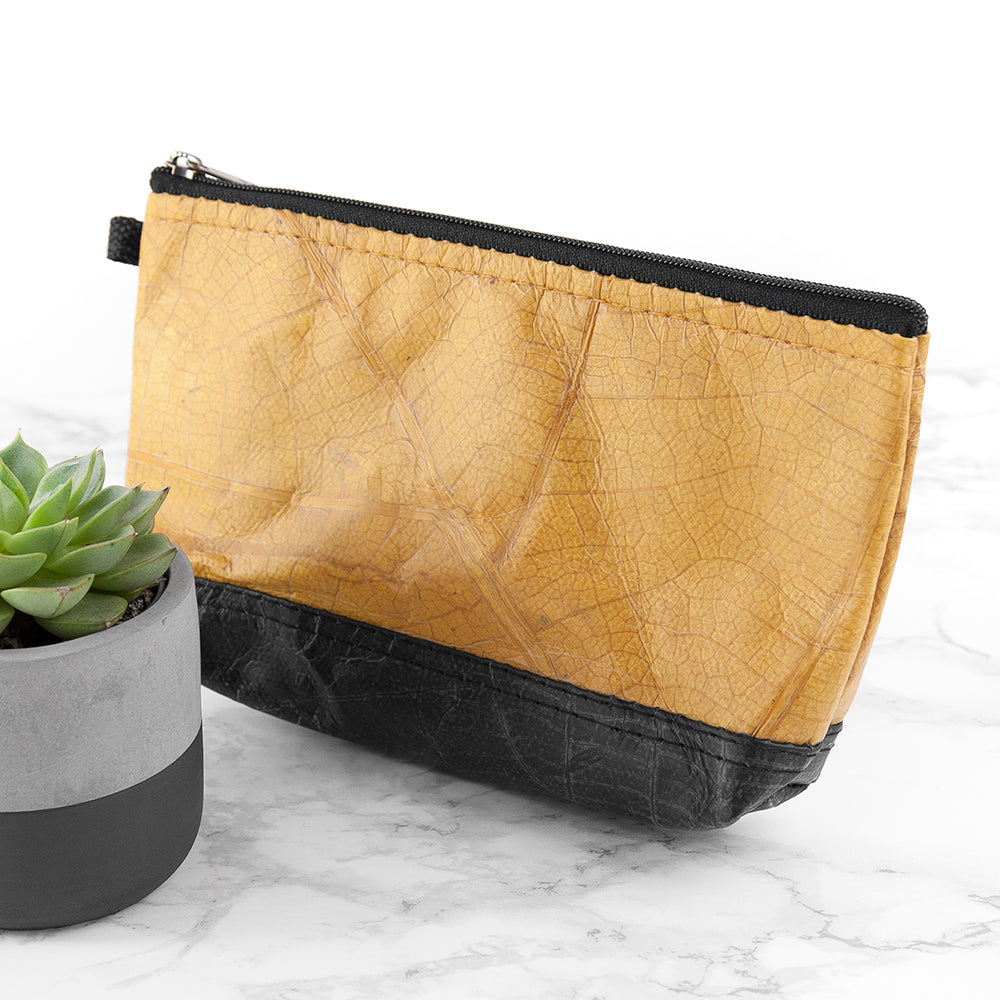 Leaf Leather Small Cosmetic Bag - Black Bottom Edge
