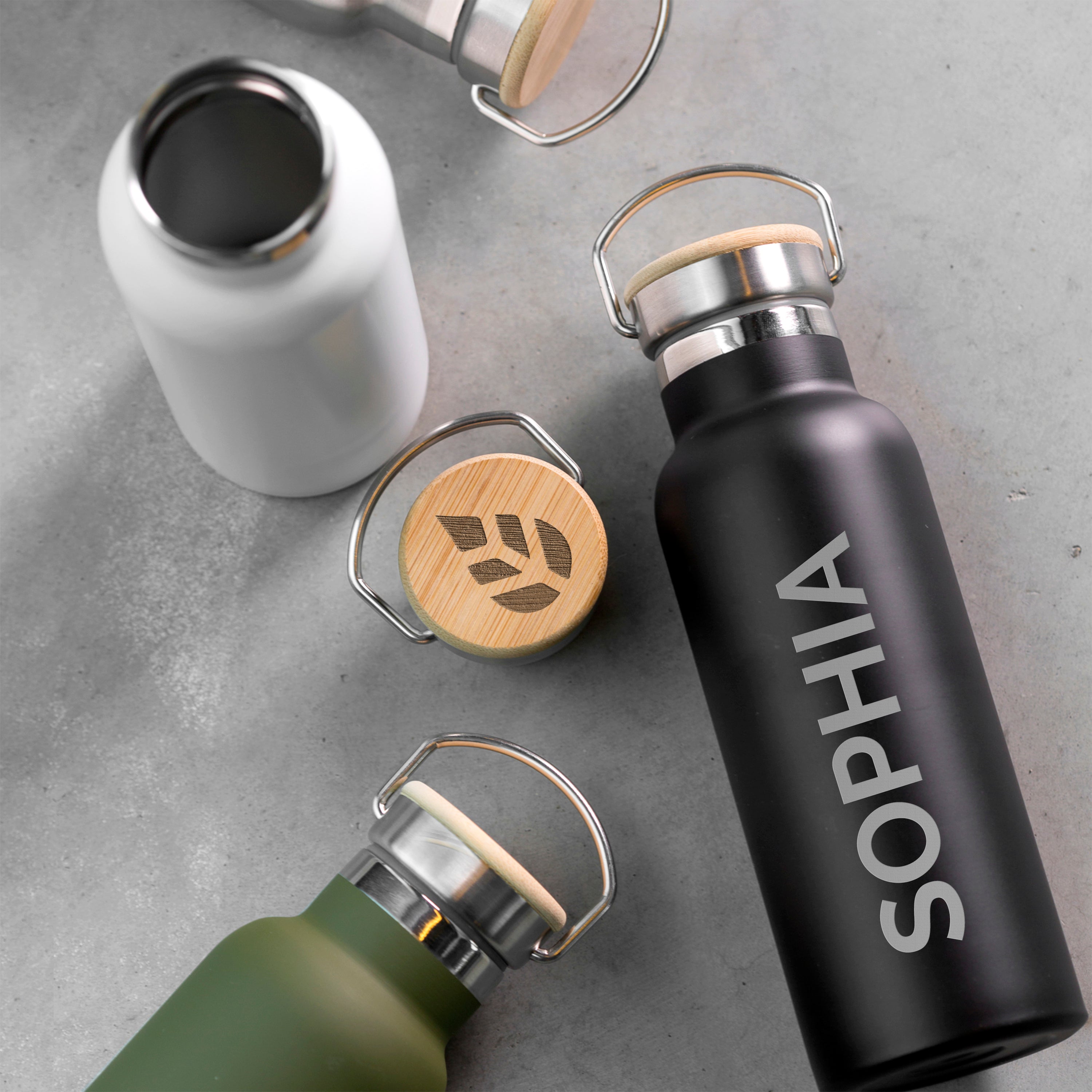 Personalised Insulated Bottle 17oz Bamboo Lid - Side Personalisation