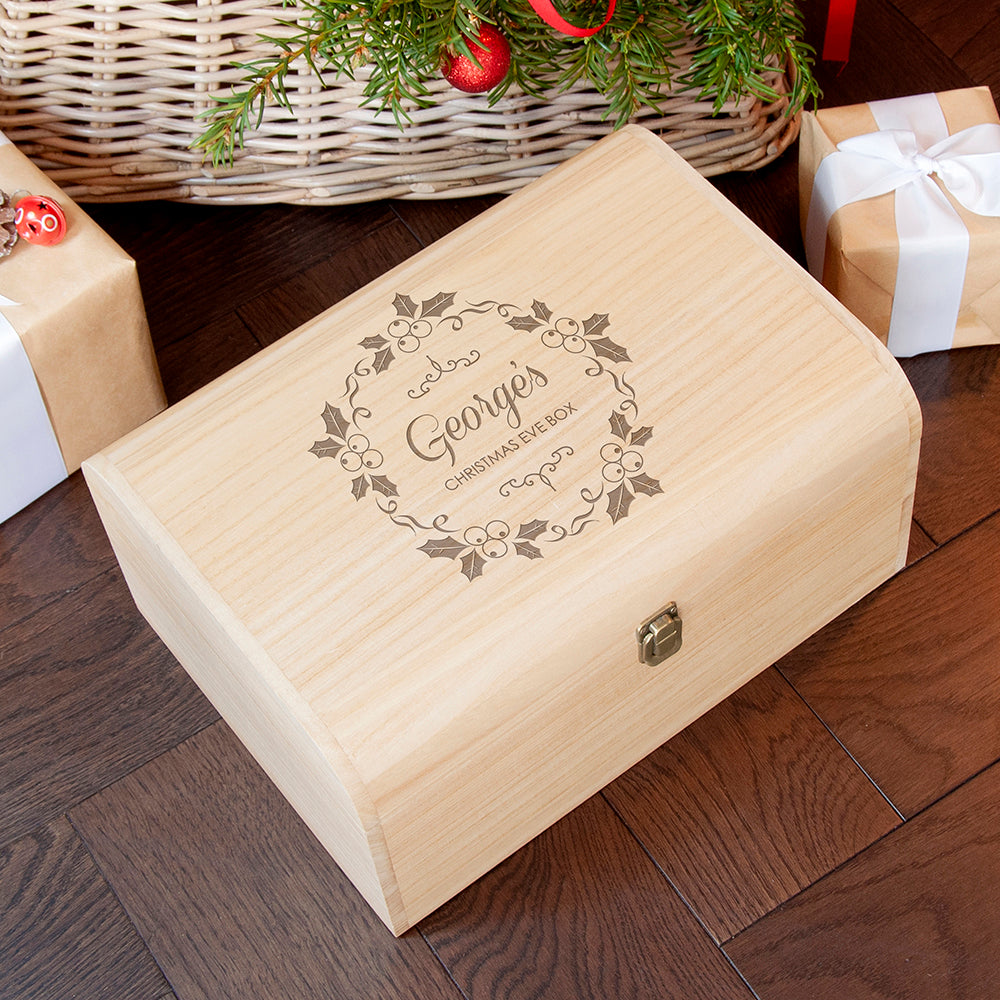 Personalised Christmas Eve Chest With Mistletoe Wreath