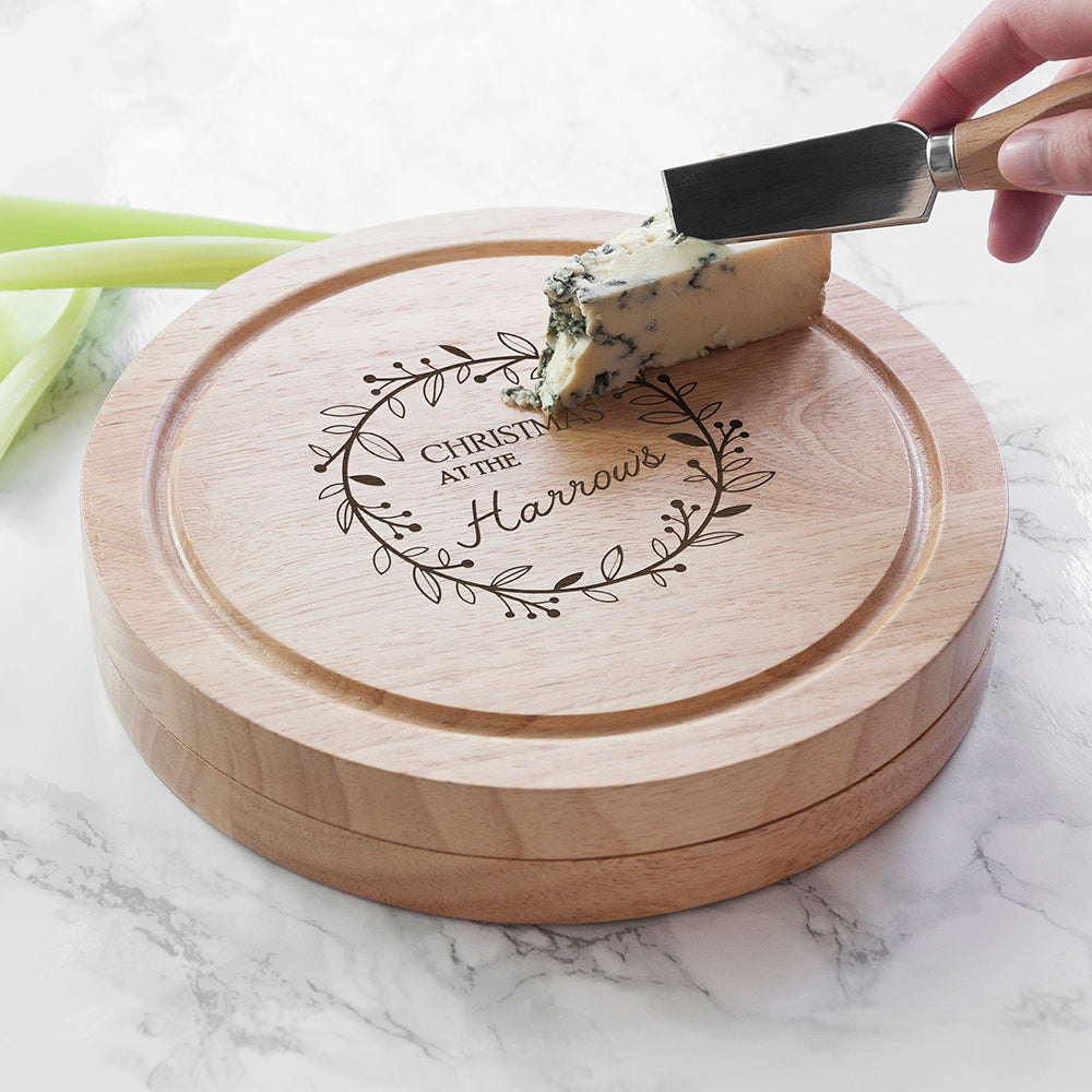 Classic Family Christmas Cheese Set