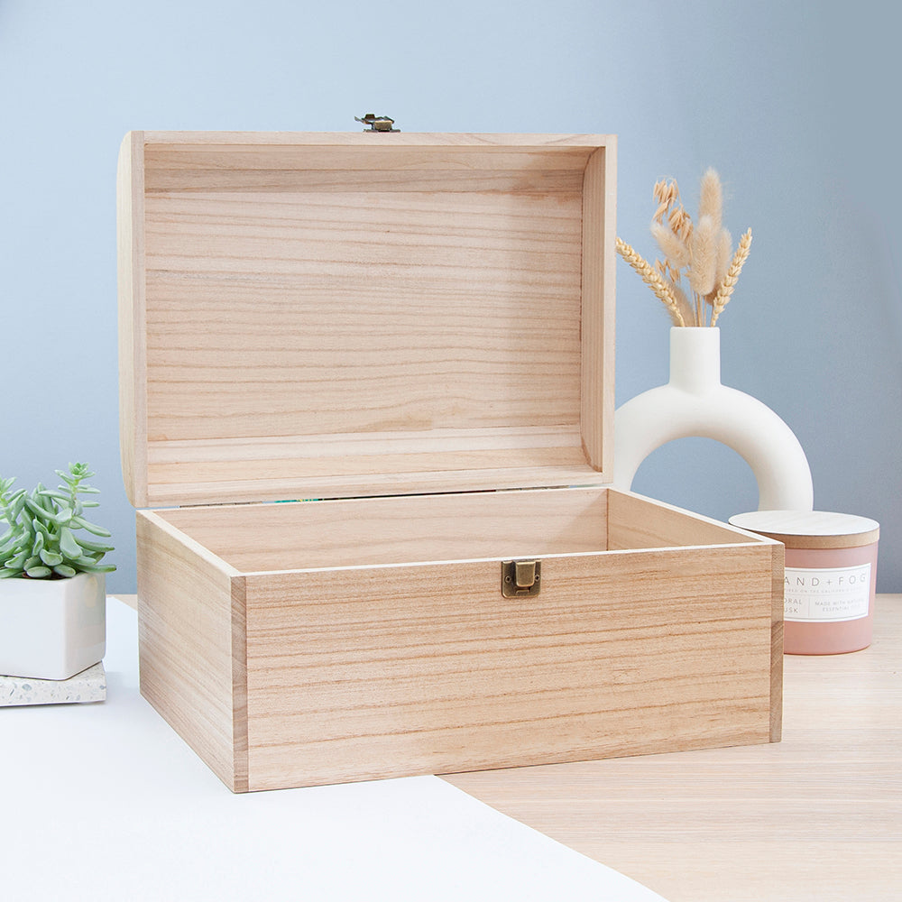 Personalised Botanical Wreath Keepsake Wooden Chest