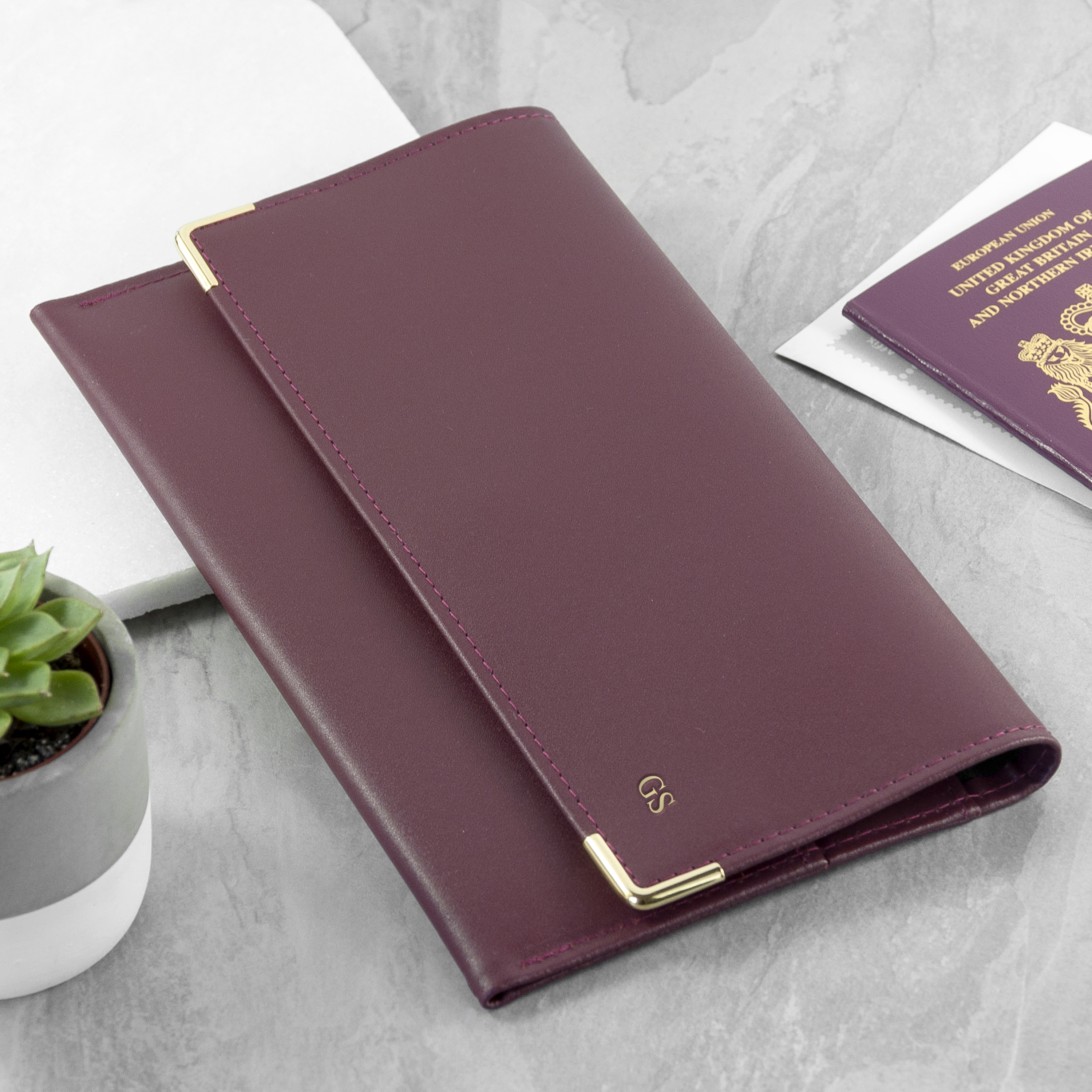 Personalised Luxury Travel Organiser